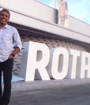 Entrevista: Arnaldo Xavier comemora 20 anos de Rota do Mar